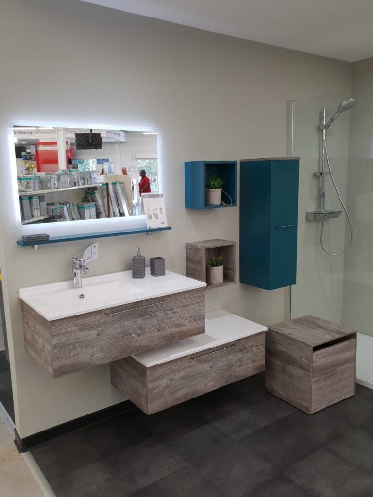 Meuble de salle de bains Akido destructuré 90cm bois bleu et blanc, miroir et tablette sous miroir Ambiance bain, vasque smo